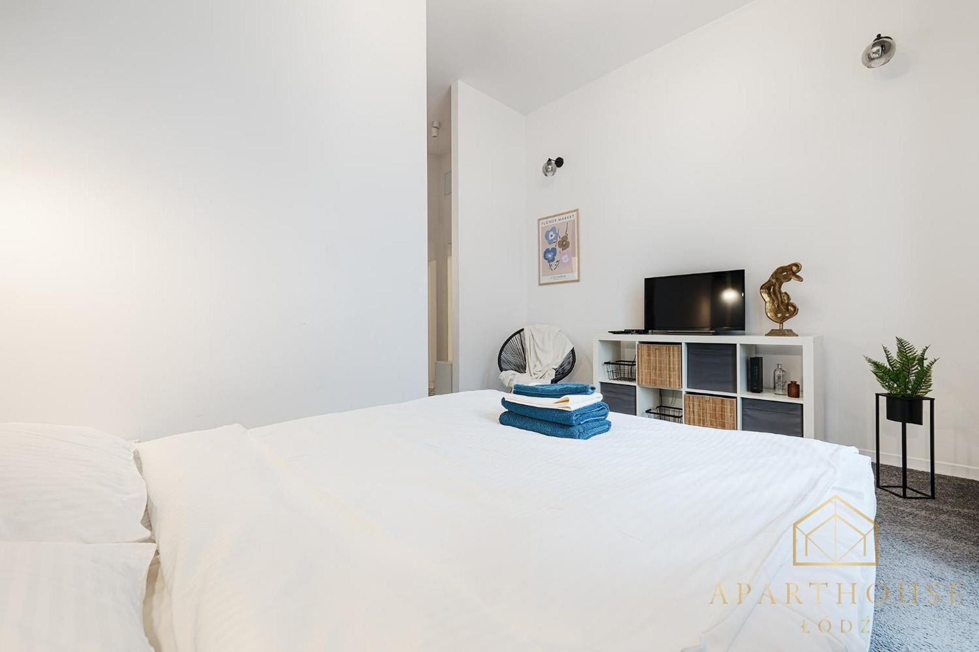 Royal Style Apartment Лодз Екстериор снимка